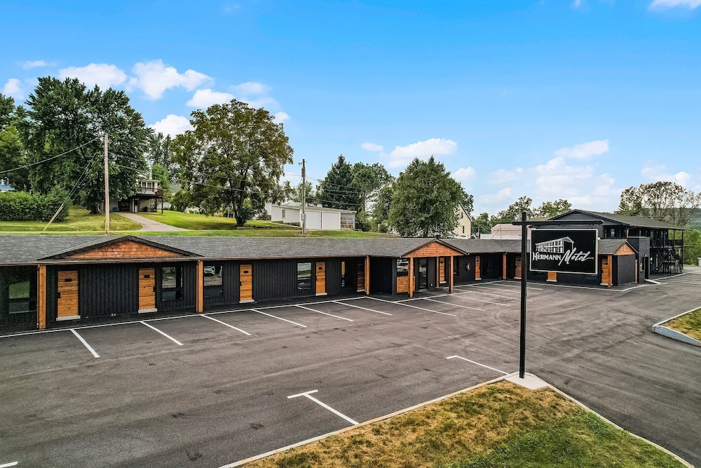 The Hermann Motel