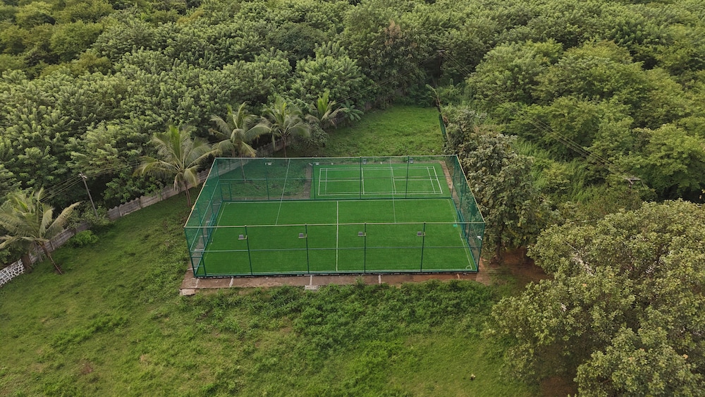 Tiki Farms
