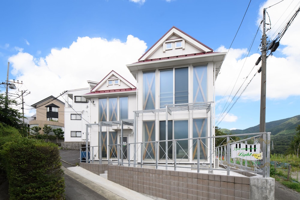 Wakoso Harmonious Light West