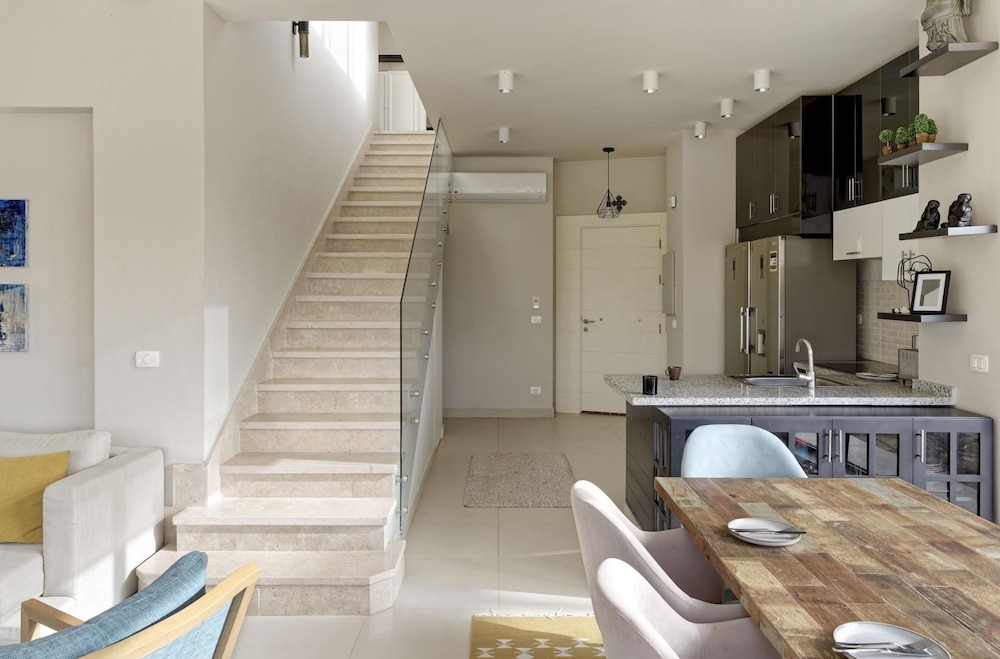 Vesta - Luxury Villa - 4BR - Tawila