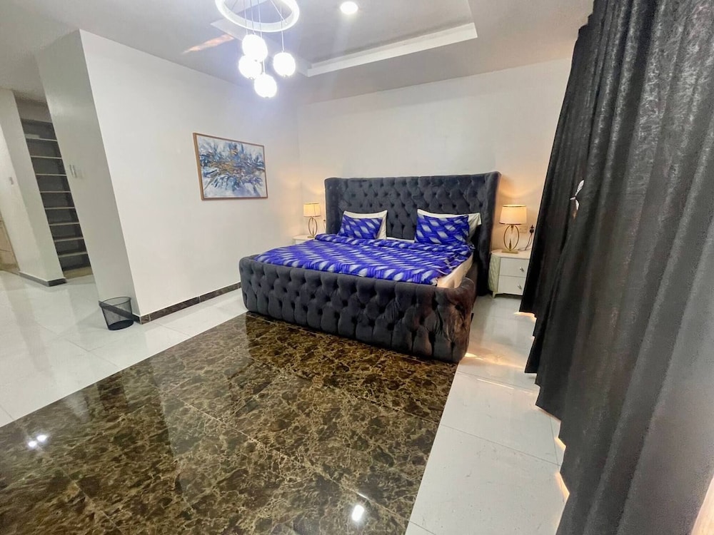 Aurequire 3 Bedroom Duplex Lekki Phase 1 Lagos