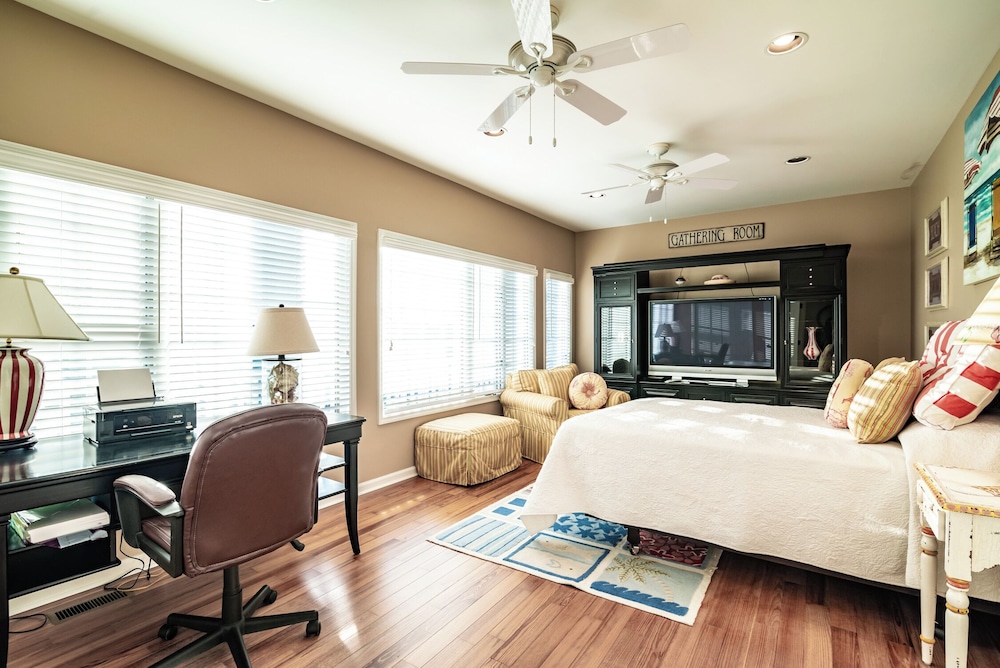 Lachicotte Vacation Rentals