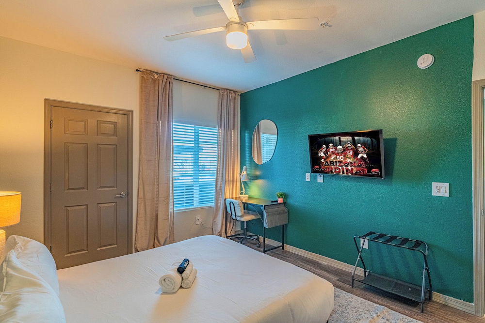ROVE LIVING/KL - Cardinal 95