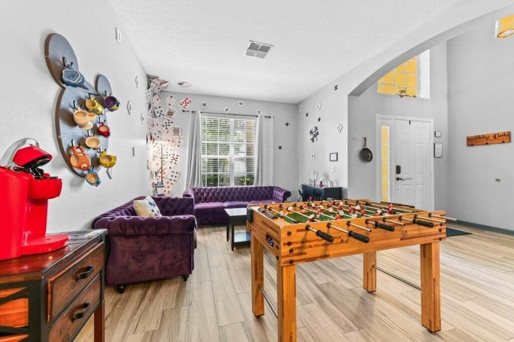 Mickey's Island Escape - 6 Bedroom w/ Pool Slide 6 Villa
