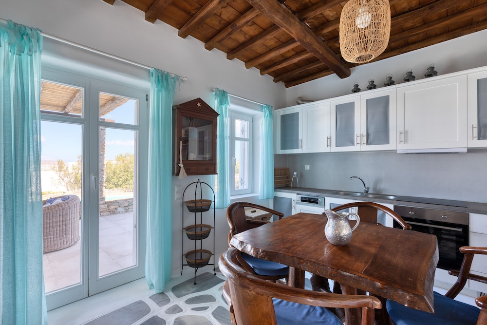 Villa Zanetti Mykonos view 5