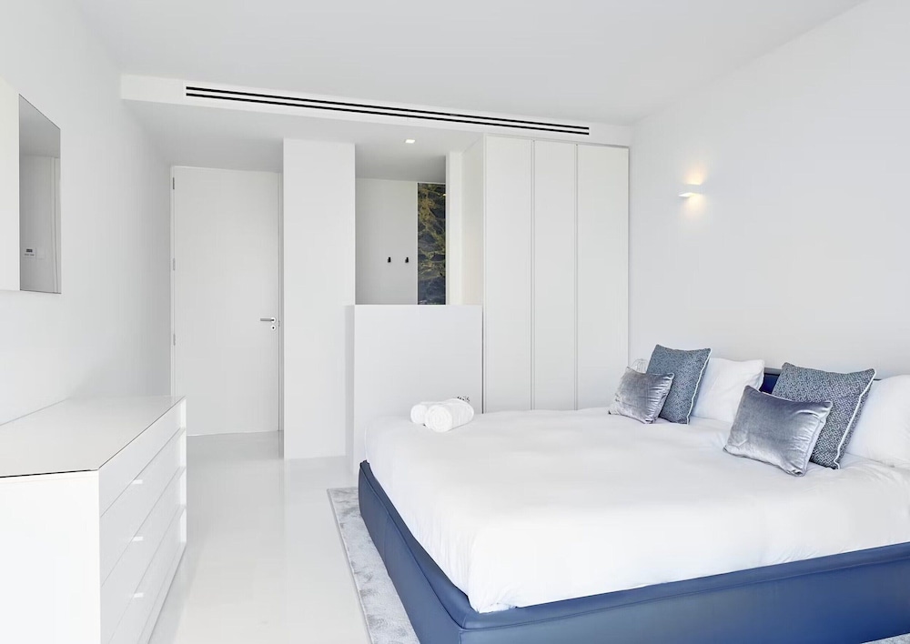 Stylish Villa Near Ibiza Town