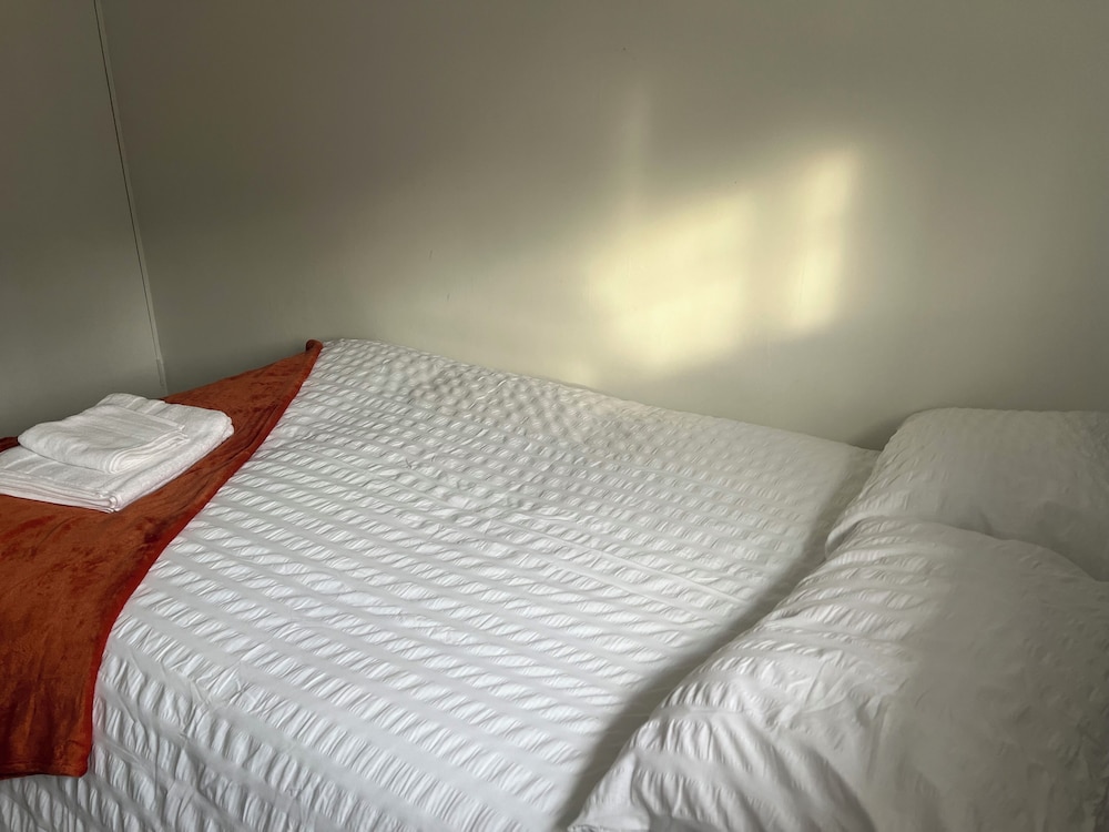 The Coral Guest House Winchester