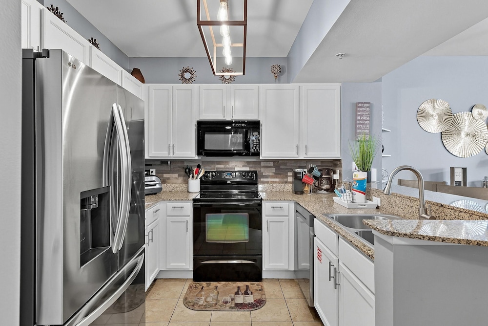 Palms Resort #2307 JR 2BR