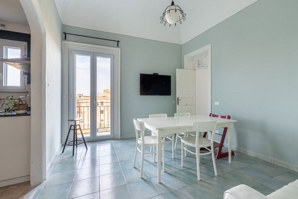 Casa Garibaldi in Piazza by Wonderful Italy