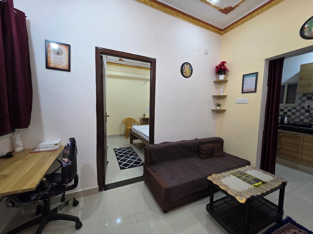 Narayans Residency