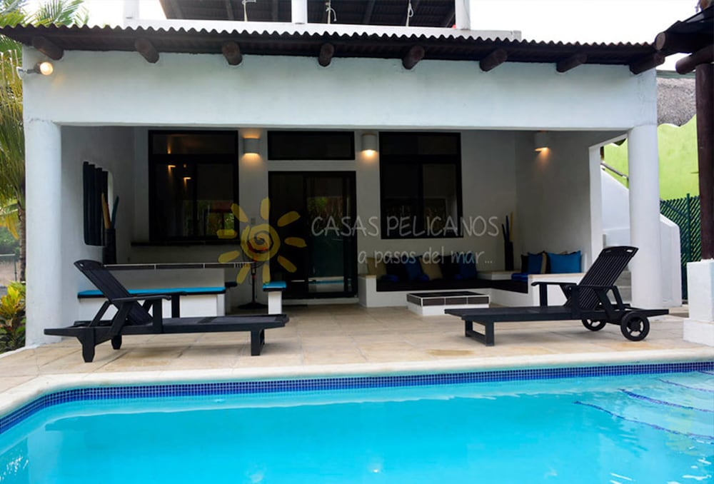 Casas Pelicanos
