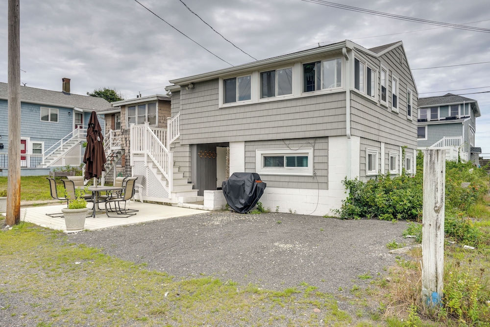 Rockport Cottage w/ Patio - Steps to Beach! view 3