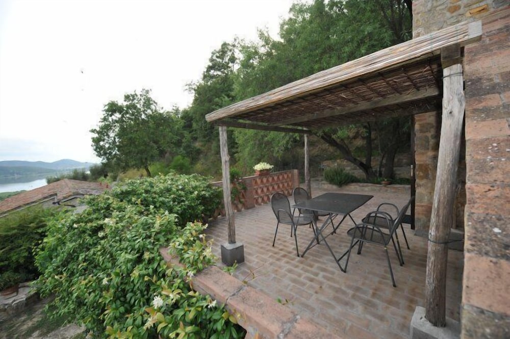 Agriturismo Monte Petreto