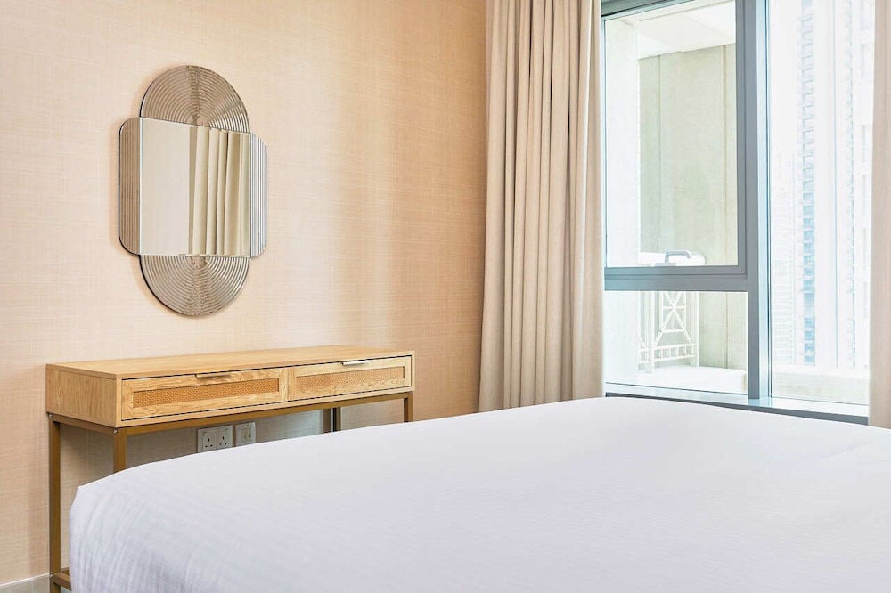 Bellavista-Gracefu-1BR- 29BLVD Burj View