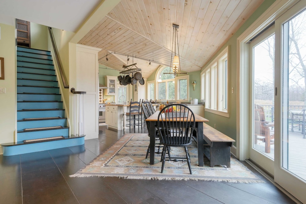 Catskill Park Farm by Avantstay Huge Yard, Fire Pit Near Windham Ski Resort