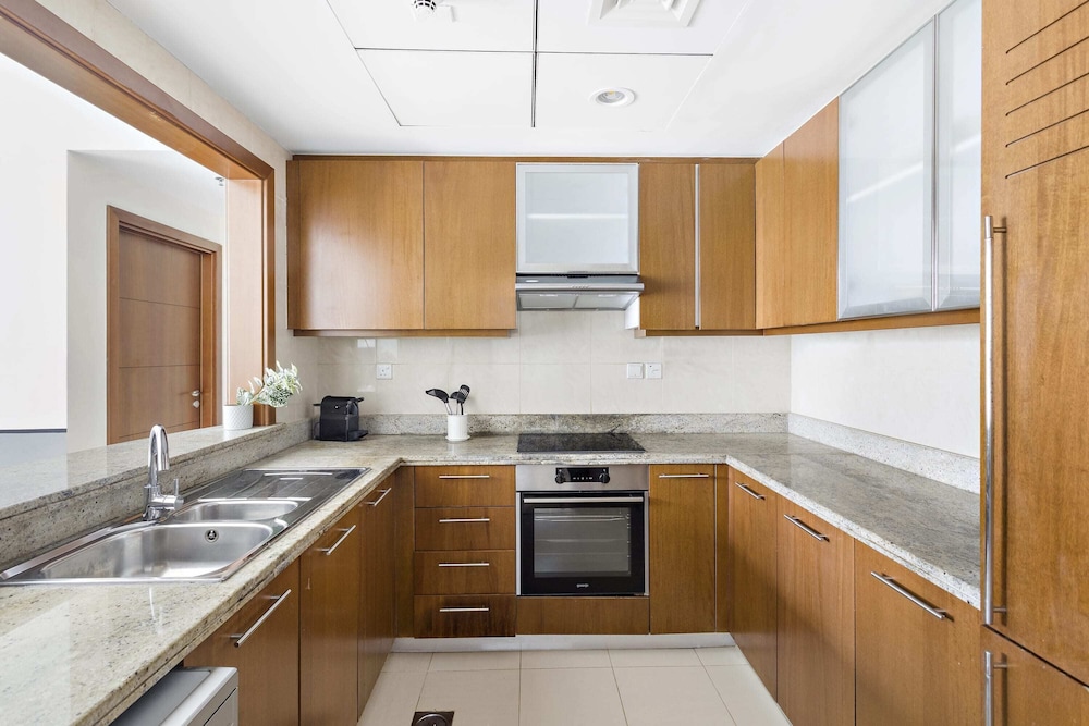 Silkhaus Close to Burj Khalifa Central Location