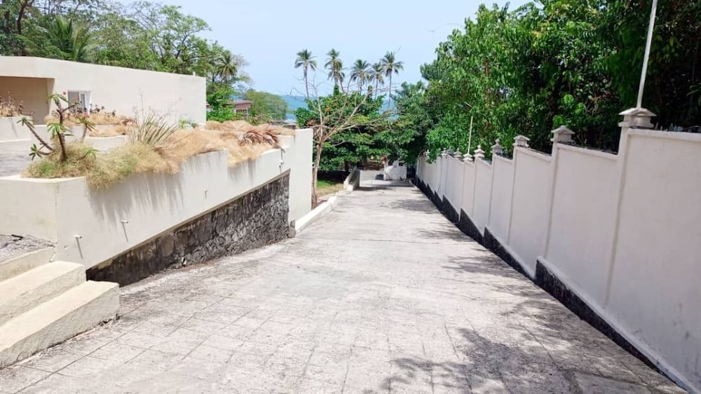 COMPANERO RESORT