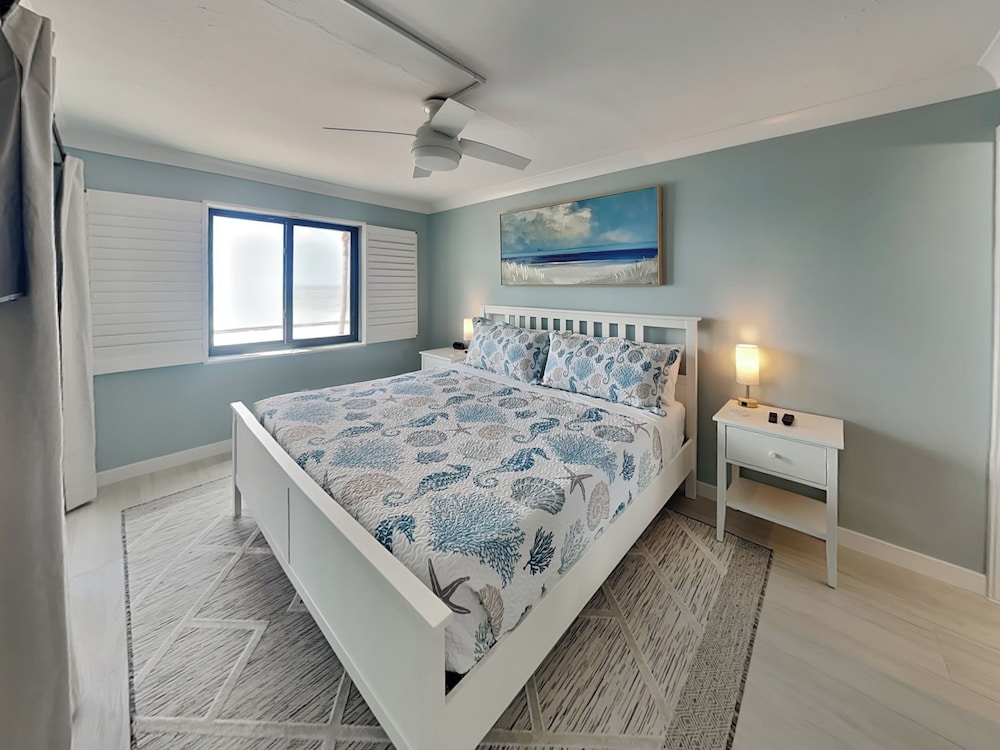 Seaside 1 by Distinctive Beach Rentals