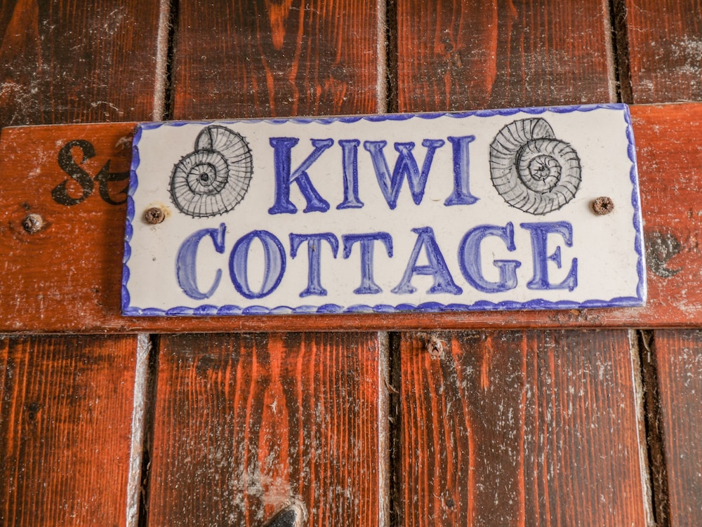 Kiwi Cottage