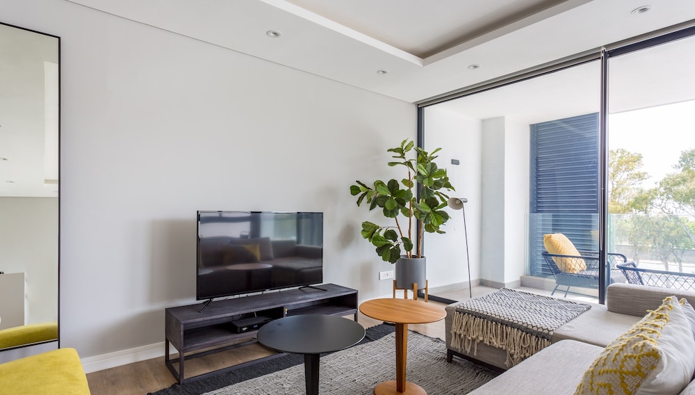 202 Warwick