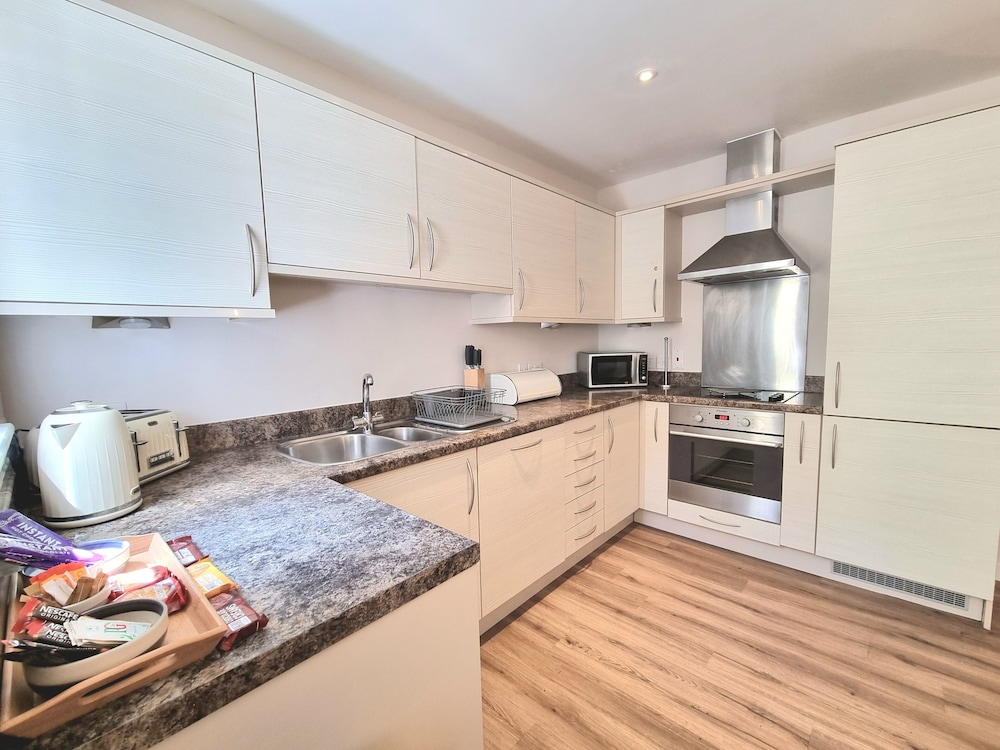 The Beach House & Porth Sands Apartments