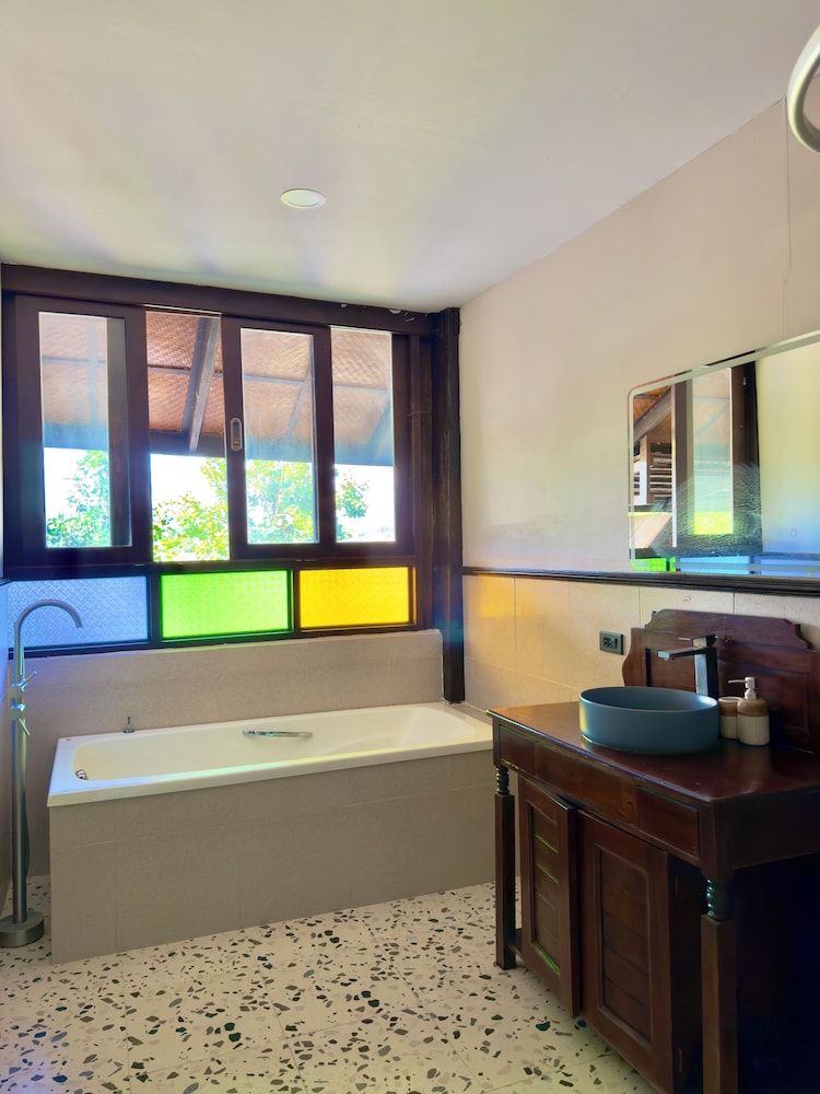 Dalasone Pool Villas