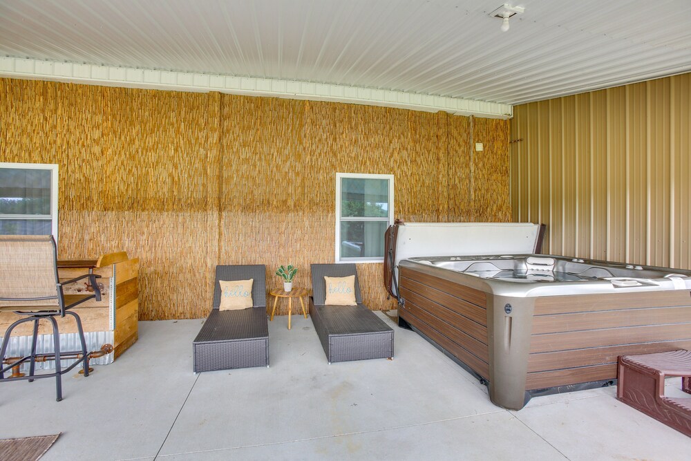 Cadillac Vacations - Charming Cadillac Retreat w/ Private Hot Tub! - Property Image 3