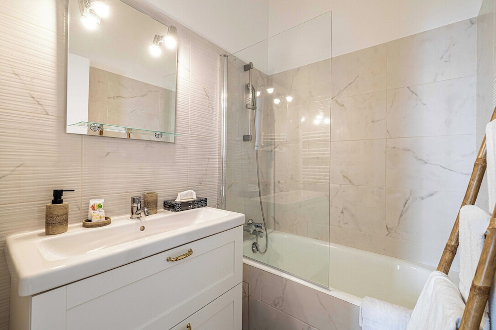 Renovated Studio - Cannes Croisette Golden Square