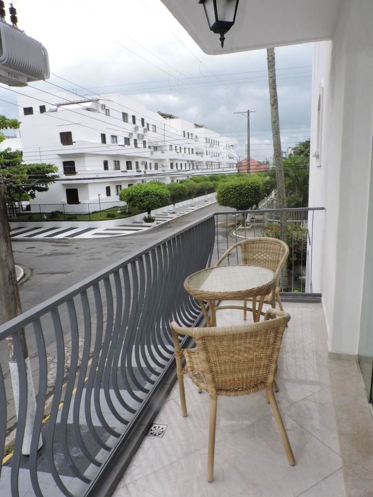 Apartamento Baia Blanca Guarujá