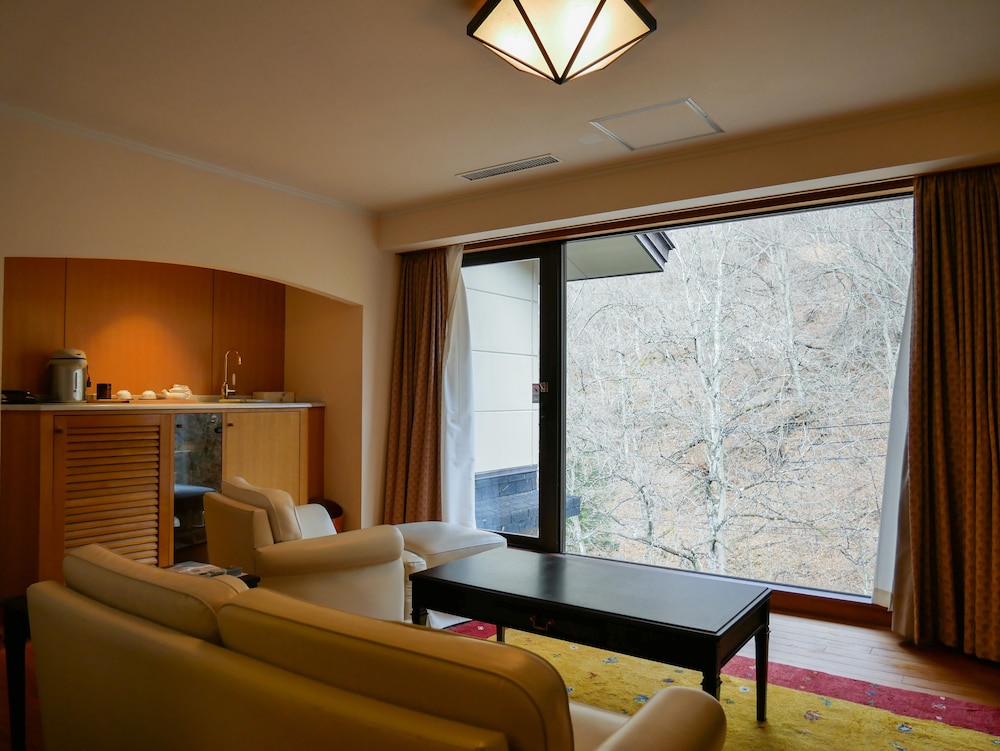 Tobira Onsen Myojinkan