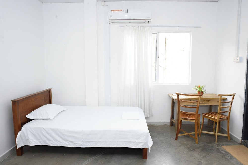 Colombo Mount Hostel