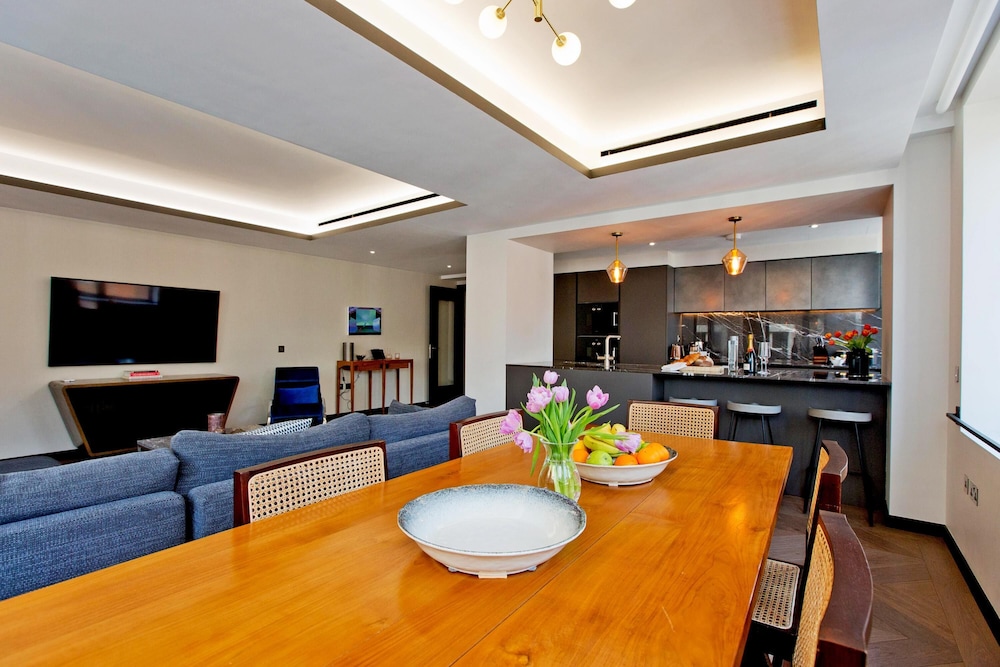 2-bed Superior Apt 312
