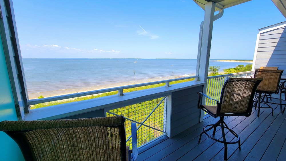 Bay View Villas 3 by Tybee Vacation Rentals