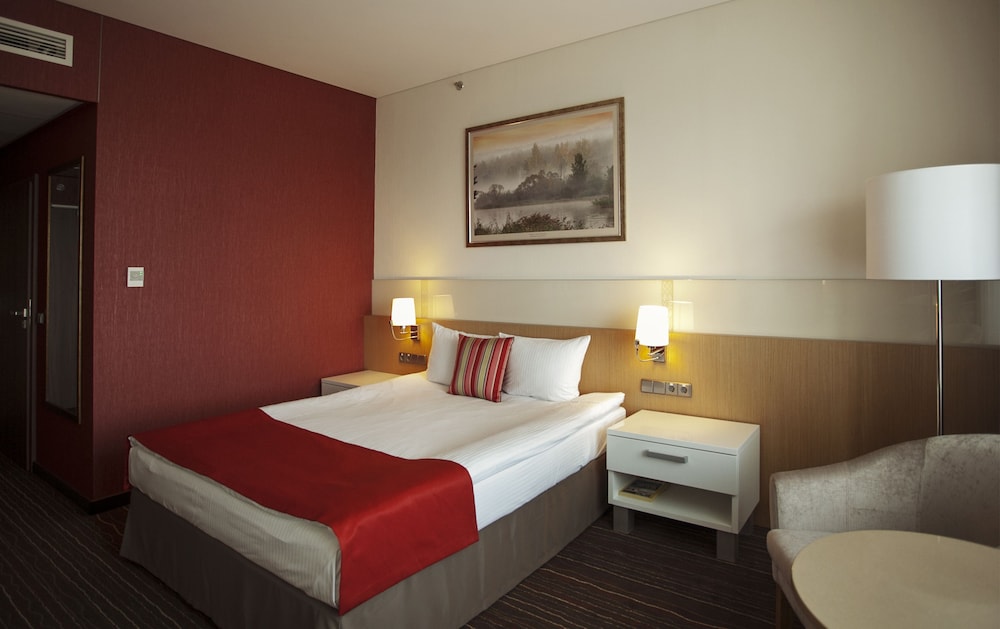 Victoria Hotel and SPA