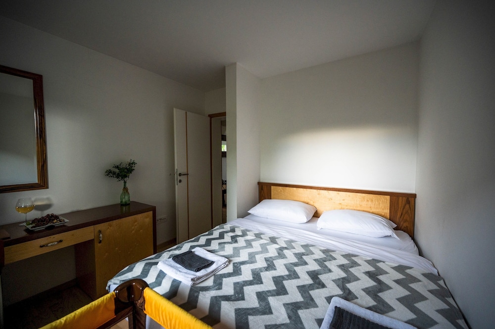 Spacious 3bdr Villa view 2
