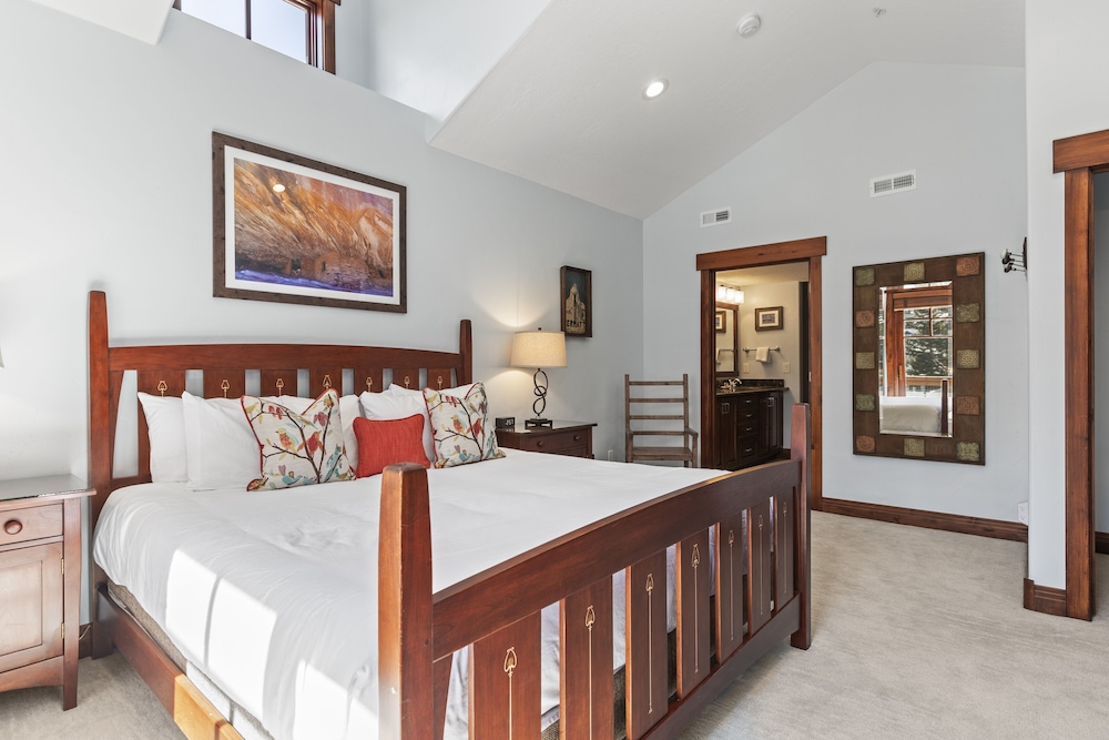 Park City Ski Resort - Town Pointe Condos