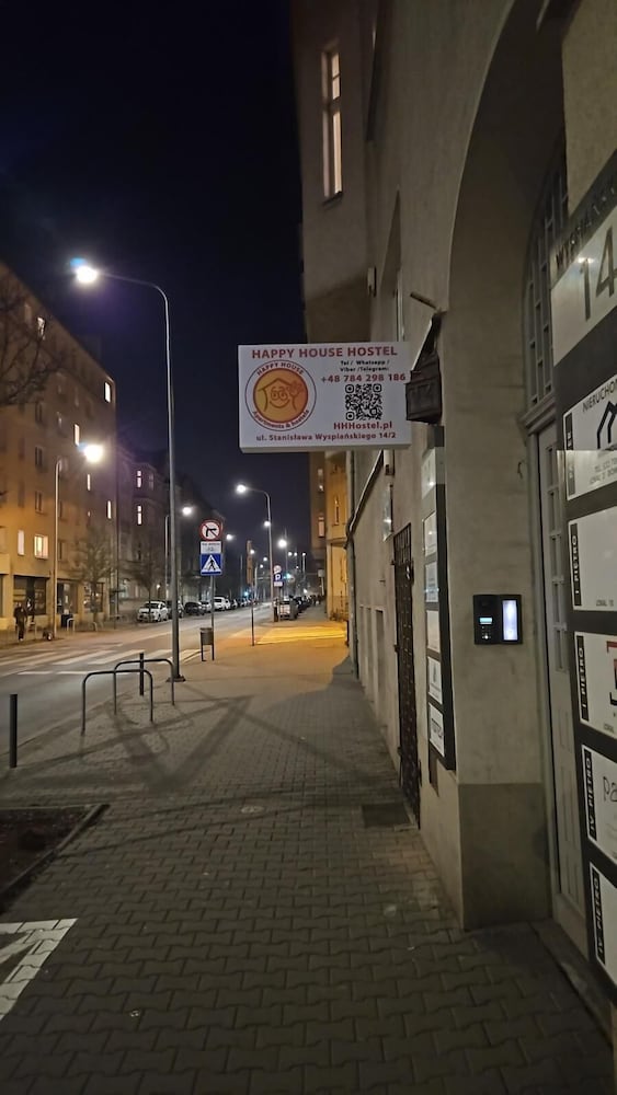 Happy House Hostel. Poznan
