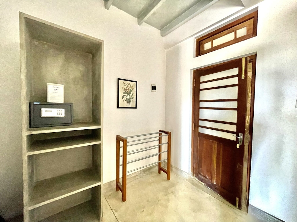 Isana Beach House