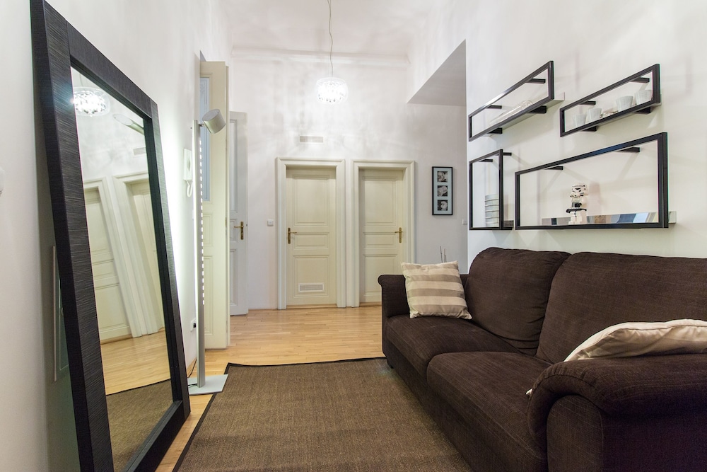 Melnicka Flat