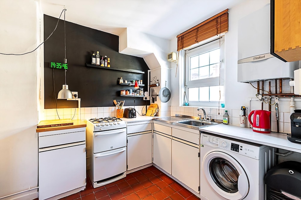 Sich - Warm & Inviting Flat by Liverpool Street