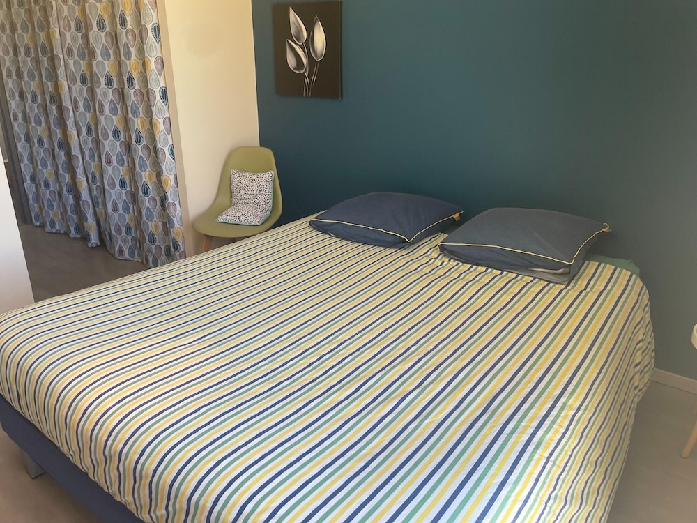 Villa in Vaison Near Roman Ruins & Pool