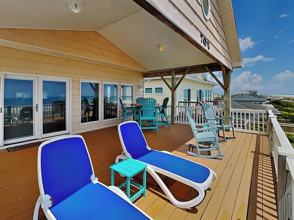 Sunshiny Daze by Topsail Realty