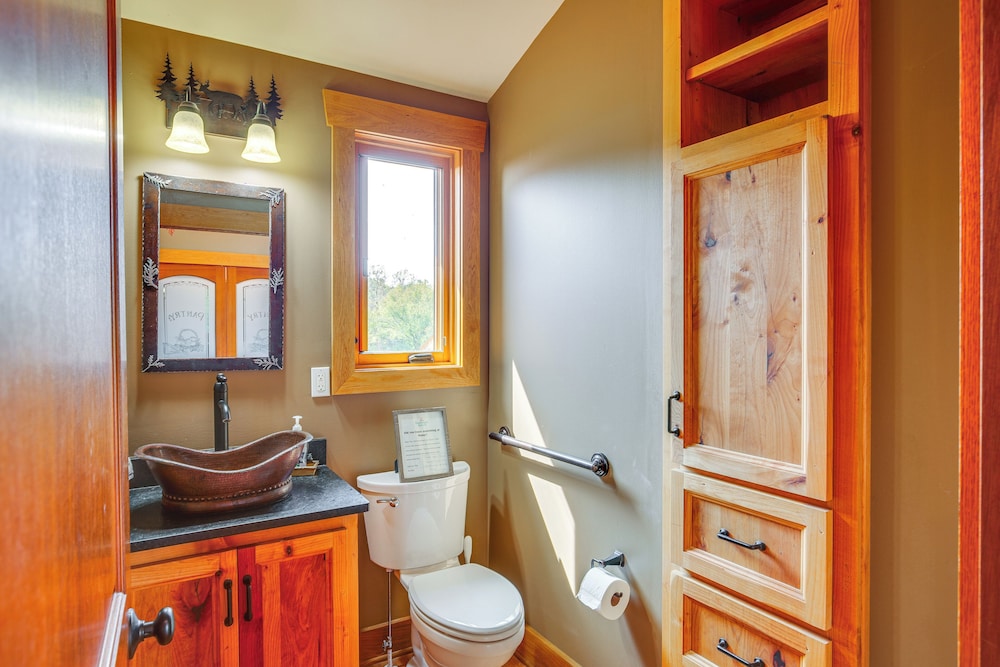 Stay & Sip: Group Ranch at Shamrock Hills Vineyard