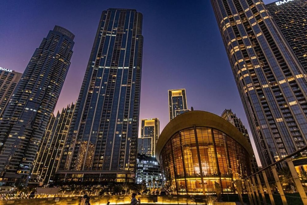 Roomszy Grande Residences Downtown Dubai