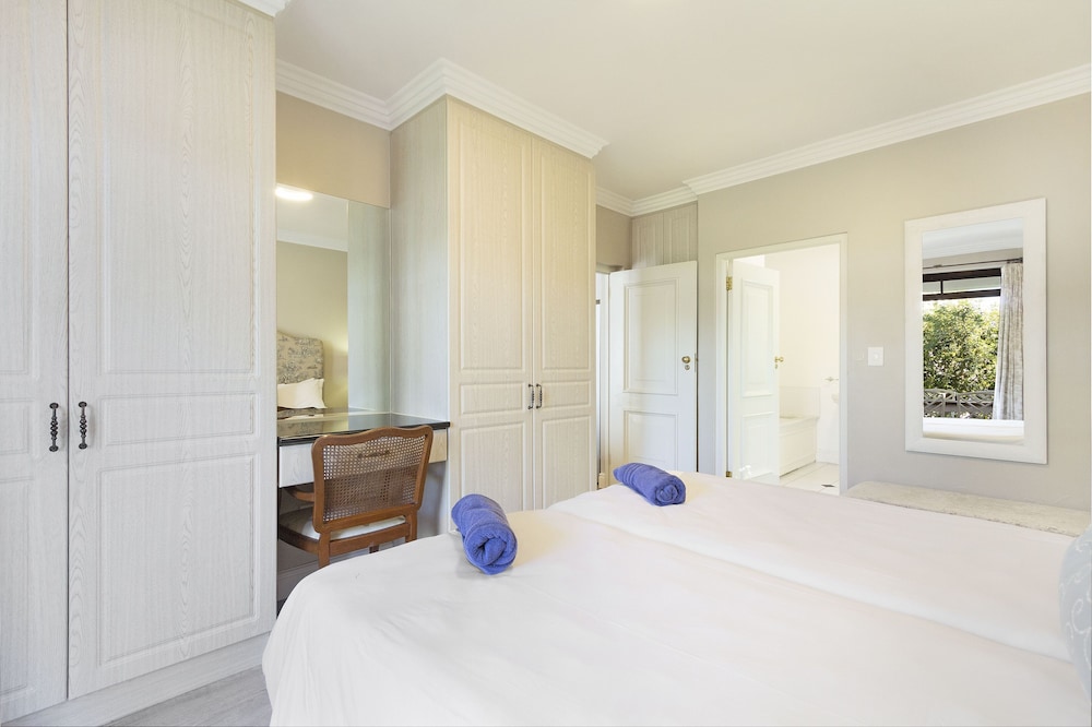 Winelands Golf Lodges at De Zalze