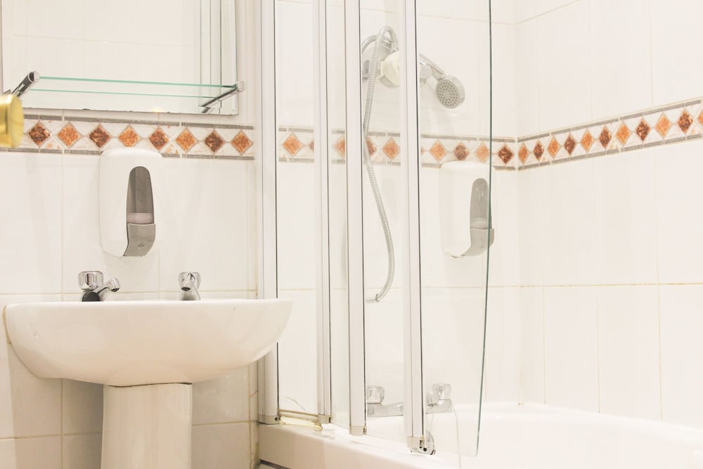 Rotherham Vacations - Consort Hotel - Property Image 10