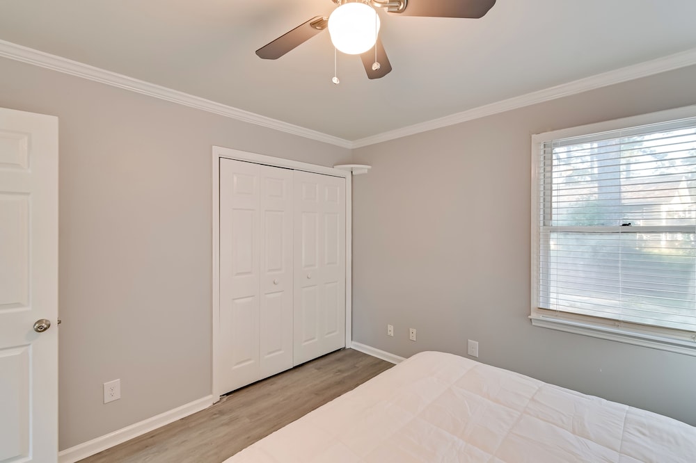 Hike & Explore: Cheraw Apt 7 Mi to Lake Juniper!