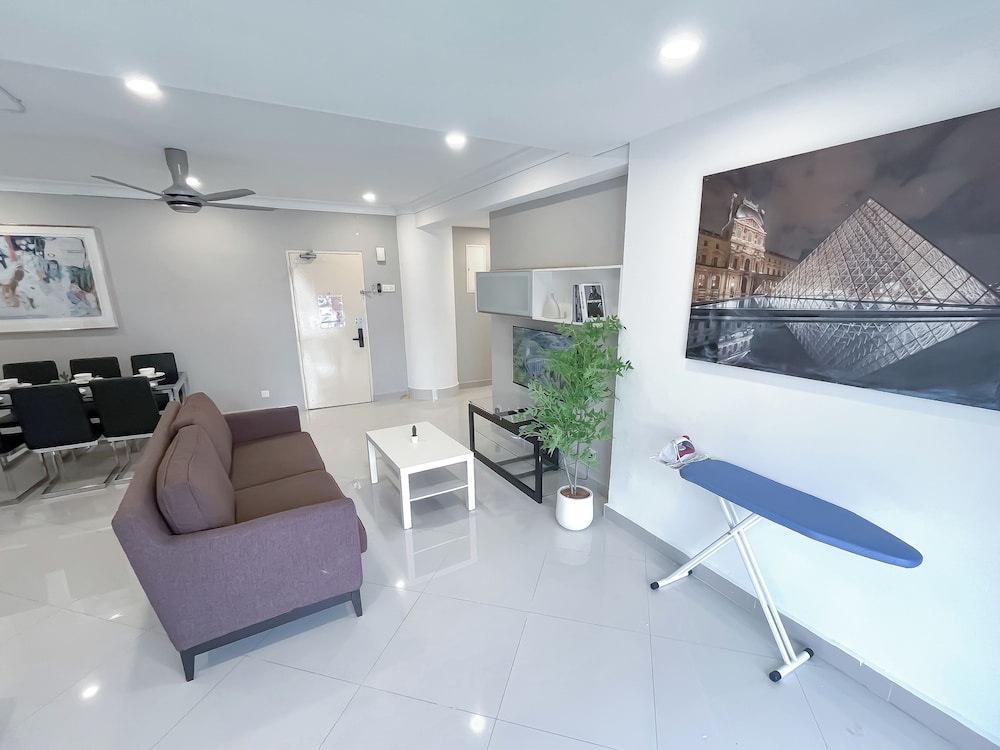Fahrenheit 88 Bukit Bintang by Manhattan Group