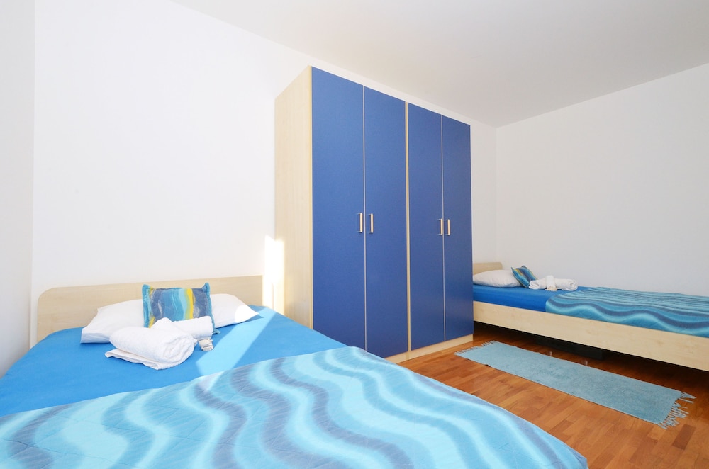 Lilly - spacious 3 bedroom apartment