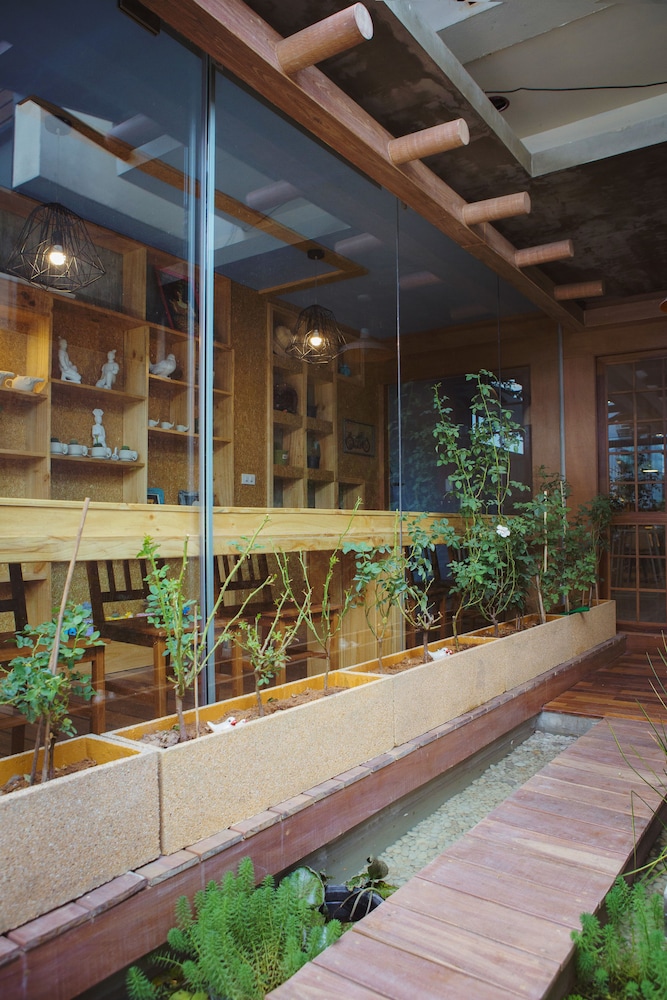 Baan Mek Hostel